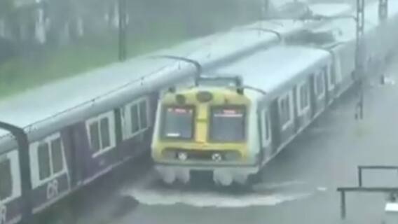 Monsoon Attack: Mumbai on its knees | Seedhe Field Se (9 June, 2021)