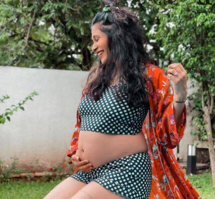 Kishwer Merchant On Gaining Weight During Pregnancy Mom-To-Be Kishwer Merchant Opens Up On Gaining Weight During Pregnancy With An Adorable Baby Bump PIC