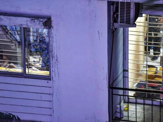 पंजाब पुलिस ने कोलकाता में 2 गैंगस्टर को गोली से उड़ाया, पुलिसवालों की हत्या के थे आरोपी पंजाब पुलिस ने कोलकाता में 2 गैंगस्टर को गोली से उड़ाया, पुलिसवालों की हत्या के थे आरोपी