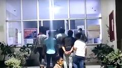 Noida के सेक्टर-135 में पुलिस ने फार्म हाउस में मारा छापा, 16 लोग गिरफ्तार