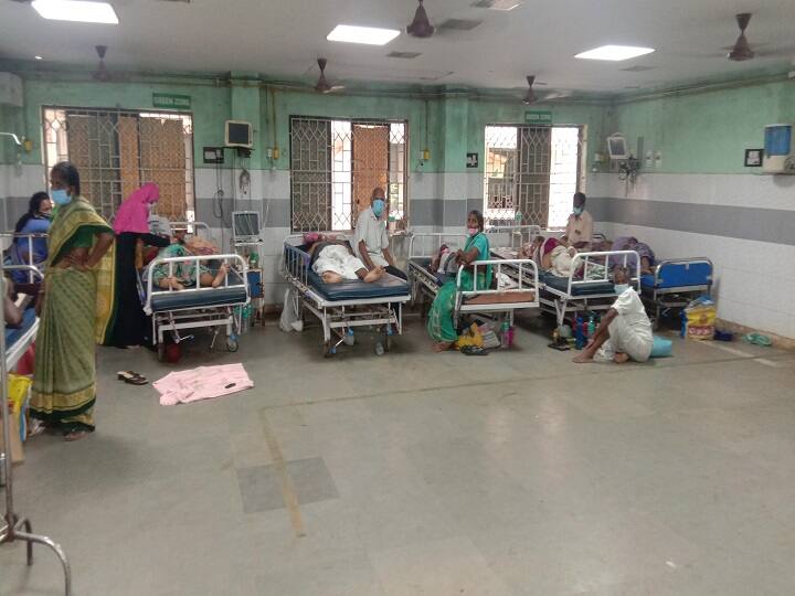THIRUVARUR DISTRICT TODAY CORONA PATIENT NO DEATH திருவாரூர் : 20 நாட்களுக்கு பின்னர், ஜீரோவான கொரோனா இறப்பு : குறைந்துவரும் தொற்று எண்ணிக்கை!