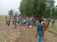 Viral Video: दबंगों ने जबरन की महिला के खेत की जुताई, विरोध करने पर पूरे परिवार को पीटा