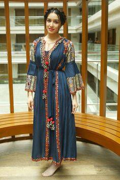 Shraddha Kapoor को Maxi Dresses से बेहद प्यार है, देखें उनकी खूबसूरत तस्वीरें