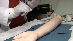 Exclusive: तीसरी लहर से निपटने के लिए मेडिकल कॉलेजों में किस तरह हो रही तैयारी?