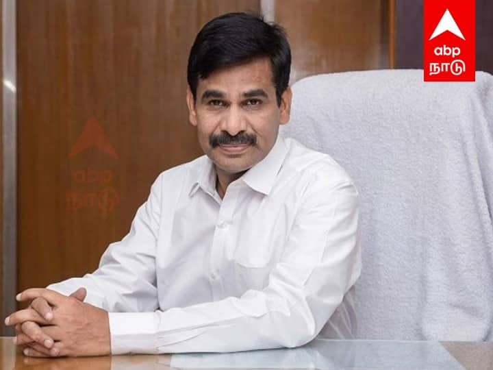 Iraianbu IAS:  ‛பிரஷர் எதுவும் இல்லை... பிளஷர் தான்...’ தலைமை செயலர் இறையன்பு பேட்டி!