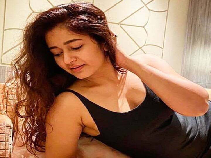 2005 ஆம் ஆண்டில் தெலுங்கு திரைப்படத்தில் நடிக்க தொடங்கினார்