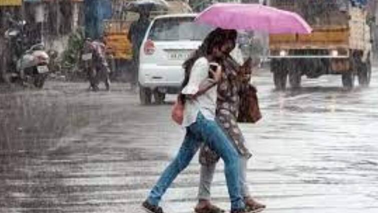 Weather Update, todays weather update and monsoon update Weather Update: देश के इन हिस्सों में आज हो सकती है बारिश, जानें हरियाणा, दिल्ली और राजस्थान का हाल