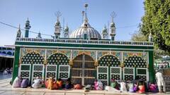 Roorkee: पिरान कलियर दरगाह का प्रबंधक हारुन रिश्वतखोरी के मामले में गिरफ्तार | Badi Khabar