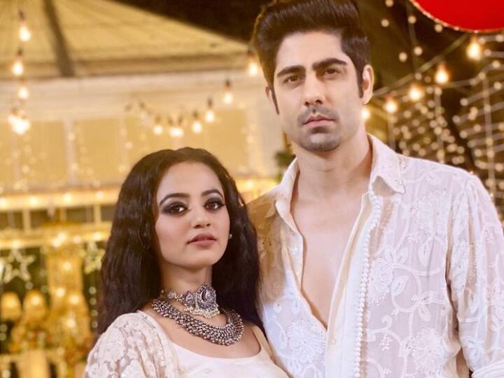 Ishq Mein Marjawan 2 To Go Off Air, Helly Shah Pens Emotional Post On