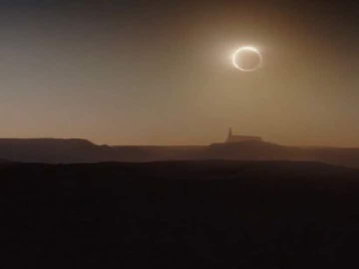 இந்த சூரிய கிரகணம் பூமியின் வடக்கு அரைக்கோளம்(Northern Hemisphere) பகுதிகளில் தெரியும் என்று நாசா தெரிவித்துள்ளது. குறிப்பாக ரஷ்யா, கனடா, கிரீன்லாந்து உள்ளிட்ட பகுதிகளில் இந்த கிரகணம் நன்றாக தெரியும் என்று கூறப்பட்டுள்ளது.