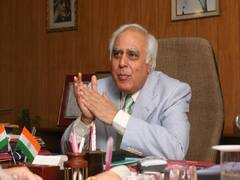 'Over My Dead Body': Kabil Sibal Rules Out Joining BJP, Asks If Jitin Will Get 'Prasada' From Saffron Party