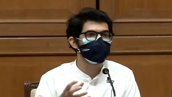 50 वर्षांहून अधिक वय असणाऱ्या झाडांना हेरिटेज दर्जा, पर्यावरण मंत्री आदित्य ठाकरे यांची माहिती