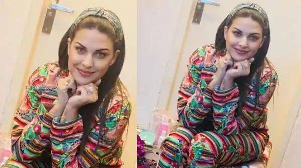 Himanshi Khurana's unique dance on 'Dekho batmeez Ho Gaya' will leave her fans happy Himanshi Khurana ਦਾ ‘ਦੇਖੋ ਬਦਤਮੀਜ਼ ਹੋ ਗਿਆ’ ’ਤੇ ਨਿਵੇਕਲਾ ਡਾਂਸ, ਫ਼ੈਨ ਹੋਏ ਡਾਢੇ ਖ਼ੁਸ਼