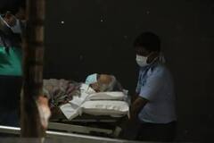 Dilip Kumar Discharged: হাসপাতাল থেকে ছাড়া পেলেন দিলীপ কুমার