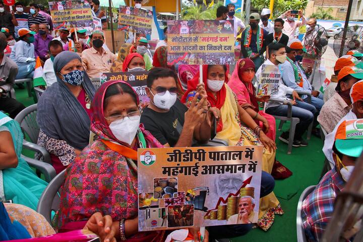 The demonstration is to highlight public interest such as problems being faced due to the spiralling prices of petrol, diesel and cooking gas. (Image: PTI)