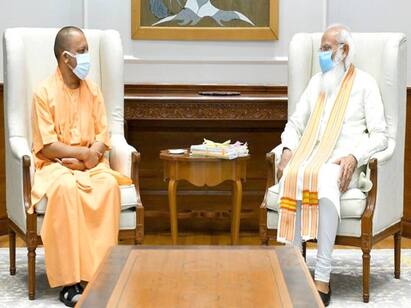UP CM Yogi Adityanath meets PM Modi and JP Nadda in Delhi today Yogi Adityanath | வழிகாட்டினார்..! - பிரதமரை சந்தித்த உ.பி முதல்வர் யோகி ஆதித்யநாத் விளக்கம்..!