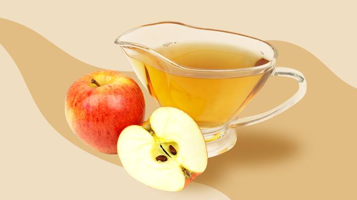 Apple Cider Vinegar એન્ટીઓક્સિડન્ટ ગુણોથી ભરપૂર છે. તે વજન ઓછું કરવામાં આપની મદદ કરે છે. તેમાં વિટામીન સી પણ છે. તે પોષણ તત્વોથી ભરપૂર છે. તેને સલાડમાં મિક્સ કરીને કે ડ્રિન્કની રીતે લઇ શકાય છે. તેના નિયમિત સેવનથી વજન ઝડપથી ઉતરે છે. Apple Cider Vinegar શરીરની ચરબીને બર્ન કરે છે.