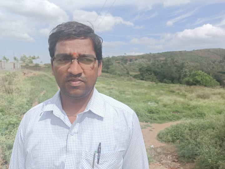 First doctor from tribal community fights disease spread to his fellow vilagers தானாய் வளர்ந்த ஒரு காட்டுச் செடி : திருப்பத்தூர் மலை கிராமங்கள் போற்றும் மருத்துவர் வெங்கட்ராமன் யார் ?