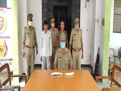 Amroha: दिनदहाड़े तमंचा लहराते युवकों का वीडियो सोशल मीडिया पर वायरल, पुलिस ने किया गिरफ्तार