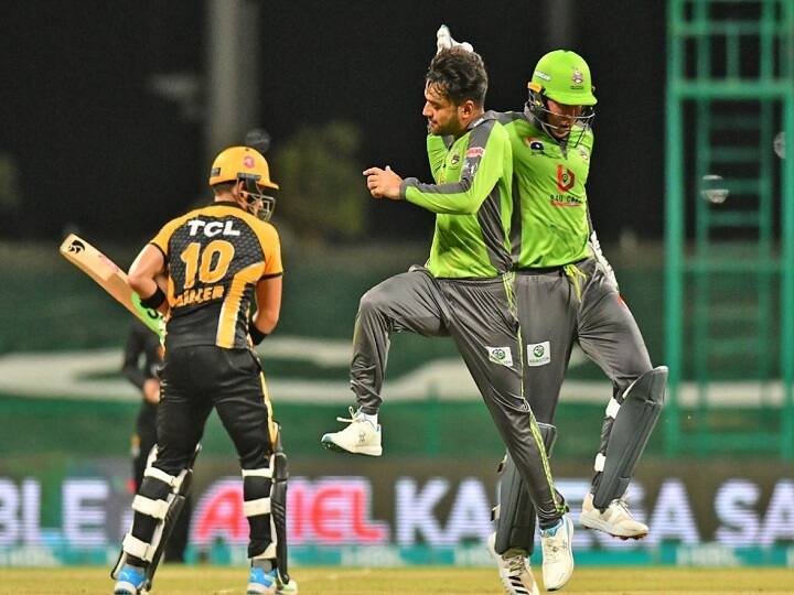 PSL 2021: राशिद खान का कमाल जारी, चार ओवर में 20 रन देकर झटके पांच विकेट