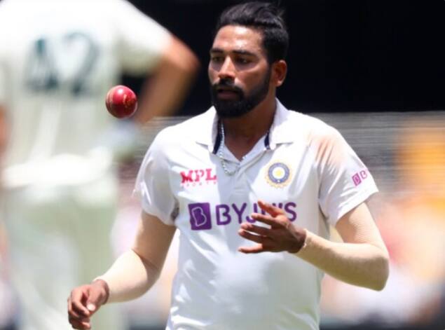 Team India's senior spinner Harbhajan Singh wants Mohammed Siraj to be included in team India's playing XI. The veteran has also given a good reason behind this.“If I was the captain, I would go with three pure fast bowlers. In that case, Jasprit Bumrah and Mohammed Shami pick themselves. In this final, I would like to go with Mohammed Siraj ahead of Ishant Sharma,” Harbhajan told PTI on Thursday. Photo Courtesy: AFP