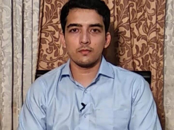 IAS Success Story Played Cricket till college time MV Satya Sai Karthik got success in UPSC after  lot of struggle IAS Success Story: पूर्व अंडर-19 क्रिकेटर कार्तिक ने यूपीएससी में काफी संघर्षों के बाद हासिल की सफलता, जानिए कैसा रहा उनका सफर