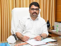 கரூர் : 1000 டோஸ் கொரோனா தடுப்பூசிகள் இருப்பில் உள்ளன - மாவட்ட ஆட்சியர் தகவல்..!