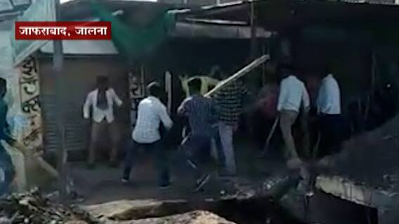 Jalna : अवैध वाळू वाहतुकीची बातमी छापल्यानंतर जालन्यात पत्रकाराला लाठ्याकाठ्यांनी मारहाण