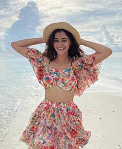 Ananya Panday के वेकेशन वॉर्डरोब में Bikini की खूब सारी वैरायटी हैं, देखें उनके Best Bikini Look