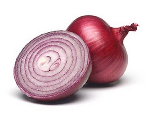 Kitchen Hacks: Best Tips To Cut Onion Without Tears and crying, Onion Chopping Tricks Kitchen Hacks: प्याज काटने पर आते हैं आंसू तो अपनाएं ये तरीका और फिर देखें कमाल