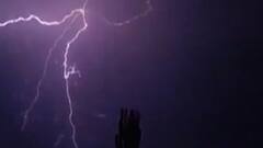 Mumbai Heavy Rain : मुंबईत विजा कडाडण्यामागचं कारण काय? 26 जुलैप्रमाणे मुंबईवर पुन्हा एकदा संकट?