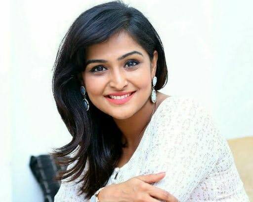 விழிகளிலே விழிகளிலே - மல்டி டாஸ்க்கர் ரம்யா நம்பீசன் க்ளிக்ஸ்..! விழிகளிலே விழிகளிலே - மல்டி டாஸ்க்கர் ரம்யா நம்பீசன் க்ளிக்ஸ்..!