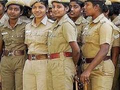 முதலமைச்சர் செல்லும் சாலைகளில், பாதுகாப்பு பணிகளில் பெண் காவலர்களை ஈடுபடுத்தவேண்டாம் என  உத்தரவு..!