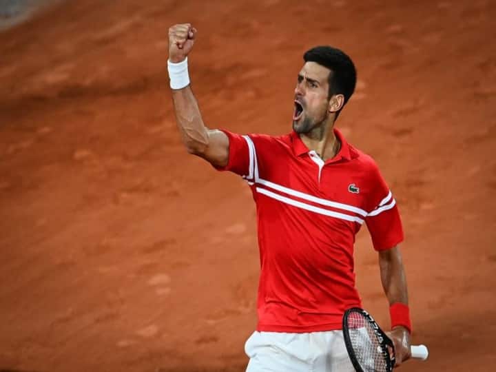 French open 2021: Novak Djokovic beats Tsitsipas to take his 19th Grandslam and breaks 52 year old record ஃபிரெஞ்சு ஓபன் 2021: 19-வது க்ராண்ட் ஸ்லாம் டைட்டிலை வென்றார் நோவாக் ஜோகோவிச்..!
