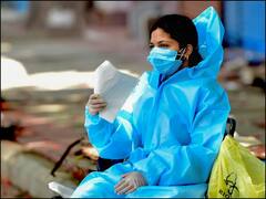 सूंघ कर मिनटों में होगी कोरोना संक्रमितों की पहचान, वैज्ञानिकों ने बनाया ये खास अलार्म