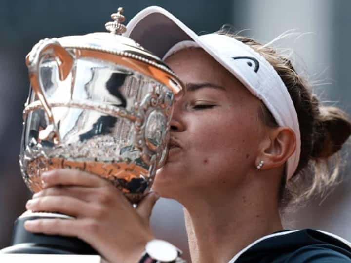 Barbora Krejcikova defeated Anastasia Pavlyuchenkova to win the French Open French Open: बारबोरा क्रेजिकोवा ने अनस्तासिया पावलिचेनकोवा को हराकर जीता फ्रेंच ओपन का खिताब