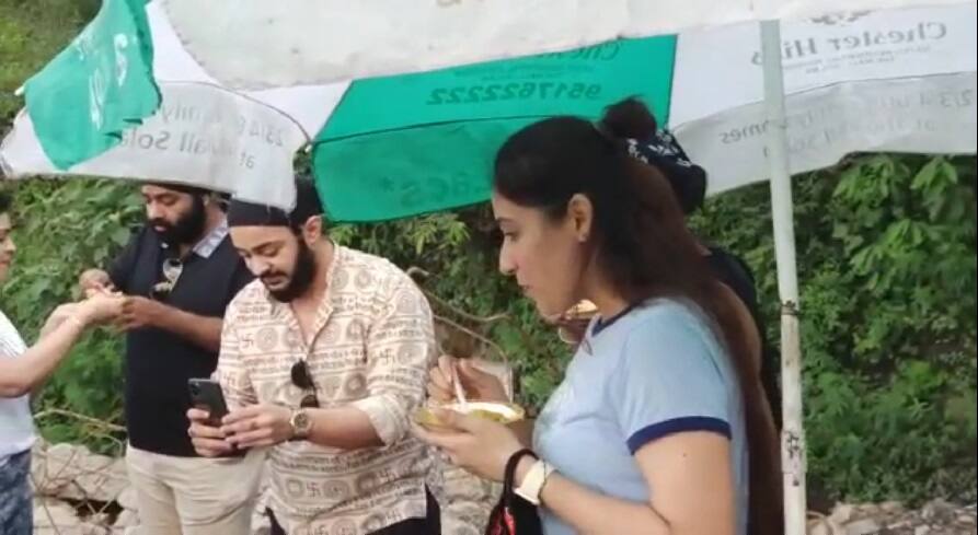 Tourist going to Himcahal Pradesh after remove restrictions of test ਲੋਕਾਂ ਦੇ ਮਨਾਂ 'ਚੋਂ ਨਿਕਲਿਆ ਕੋਰੋਨਾ ਦਾ ਖੌਫ, ਪਹਾੜਾਂ ਵੱਲ ਵਹੀਰਾਂ ਘੱਤੀਆਂ