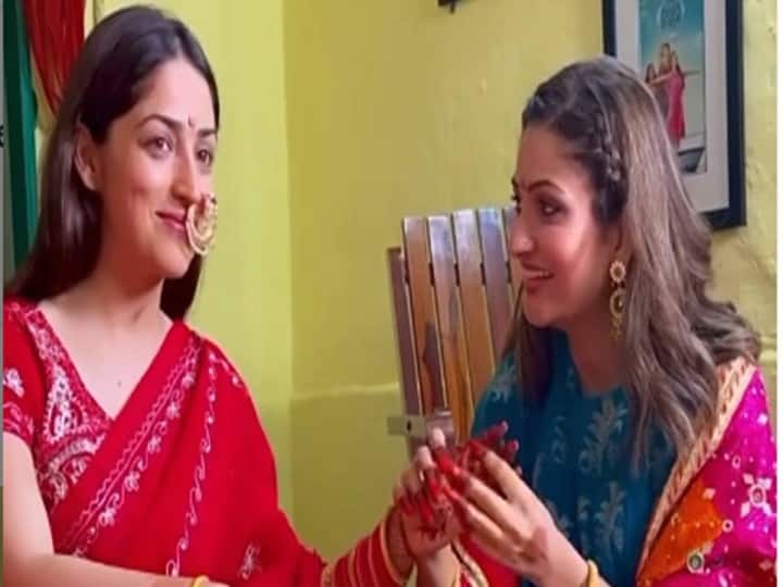 Yami Gautam Shares Her Wedding Video From Chooda Ceremony With Sister Surilie Gautam Yami Gautam की शादी का वीडियो हुआ वायरल, बहन सुरीली ने यूं किया था उनका श्रृंगार
