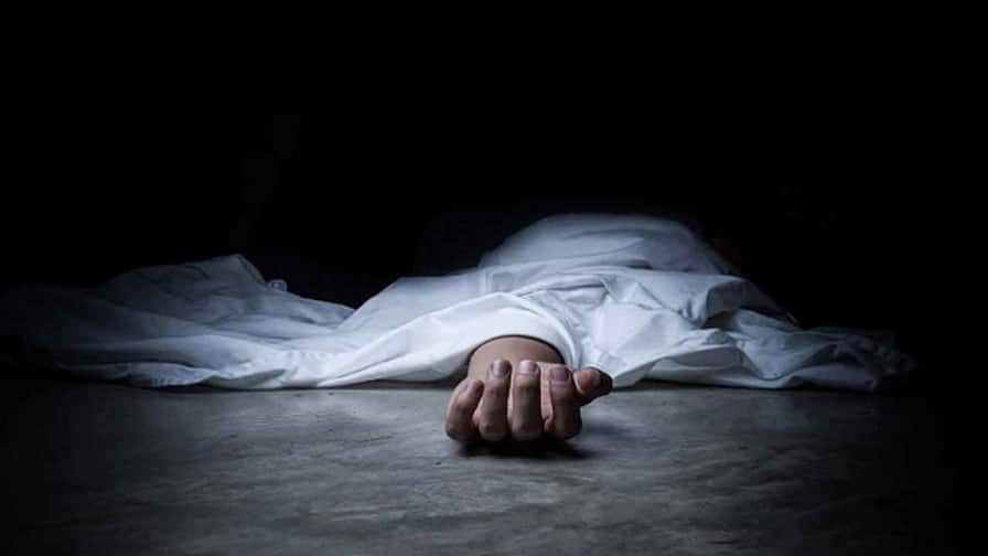 Mysterious death of college student, 'Depressed Diary' rescued from home রহস্যমৃত্যু কলেজ পড়ুয়ার, ঘর থেকে উদ্ধার 'ডিপ্রেসড ডায়েরি'