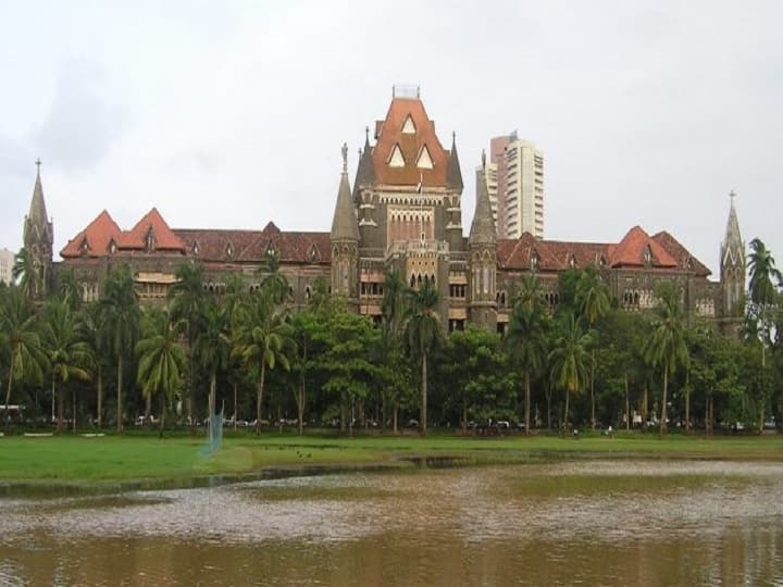 mumbai high court question to central governmant வீடு வீடாகச் சென்று தடுப்பூசி போடமுடியாதா? - மத்திய அரசுக்கு மும்பை நீதிமன்றம் கிடுக்கிப்பிடி..!