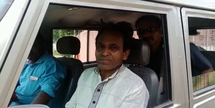 BJP leader dulal bar comments sparks speculation after mukul roy TMC comeback BJP on Mukul Roy: ‘বিজেপিতে সম্মান পাননি মুকুল’, এবার বেসুরো দুলাল বর