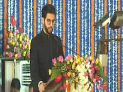 Happy Birthday Aditya Thackeray : कलाविश्वापासून राजकारणापर्यंत, कायम चर्चेत असणारे आदित्य ठाकरे
