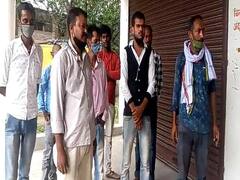 Bihar Crime: कूरियर कंपनी के मैनेजर से दिनदहाड़े 10 लाख रुपये की लूट, विरोध करने पर कर्मियों को पीटा