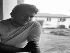 Yuvan sankar raja photo album தன்னை தானே செதுக்கியவன் இவன்- யுவன்