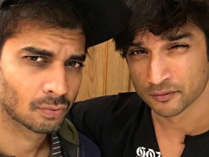 Chhichhore co-star Tahir Raj Bhasin gets emotional after remembering Sushant Singh Rajput Sushant Singh Rajput को याद कर भावुक हुए 'छिछोरे' को-स्टार Tahir Raj Bhasin, कहा- उन्होंने कम समय में पाईं बड़ी उपलब्धियां