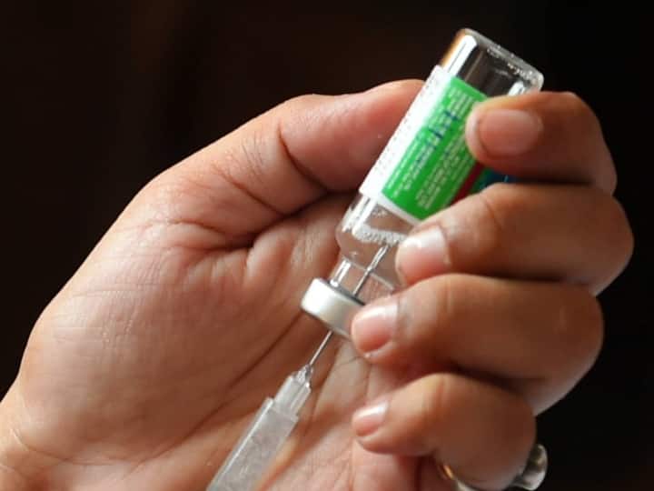 first death confirm due to a vaccination in india serious adverse events વેક્સિન લીધા બાદ  68 વર્ષના પુરૂષનું મોત, દેશમાં રસીથી પહેલા  મૃ્ત્યુની પુષ્ટી,  એક્સપર્ટે આપ્યું આ કારણ