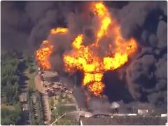 अमेरिका के इलिनॉयस के कैमिकल प्लांट में बड़ा धमाका, दूर तक आग की लपटें, इलाके को खाली कराया गया