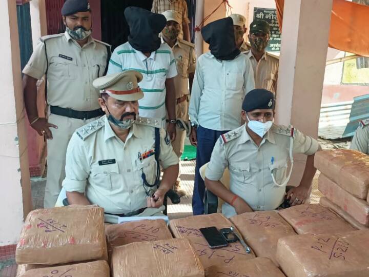 Two smugglers arrested with 90 kg hemp in Araria method of supply will surprised to you ann बिहार: अररिया में 90 किलो गांजा के साथ दो तस्कर गिरफ्तार, सप्लाई का तरीका जान रह जाएंगे दंग