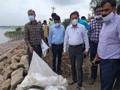 गोंडा: डीएम ने किया बांध का निरीक्षण, लापरवाही मिलने पर लगाई फटकार, बोले- ठेकेदार के खिलाफ होगी कार्रवाई 