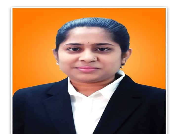 नियतीचा क्रूर खेळ... पुजाचे न्यायाधीश होण्याचे स्वप्न राहिले अधुरे Pujas dream of becoming a judge remained unfulfilled नियतीचा क्रूर खेळ... पुजाचे न्यायाधीश होण्याचे स्वप्न राहिले अधुरे